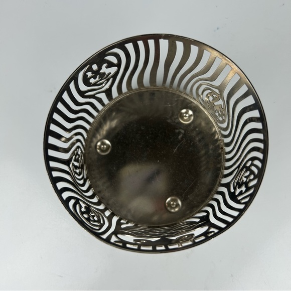 Bath and body works owl metal candle holder - Picture 4 of 7